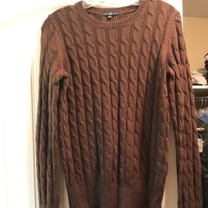 Gap sweater